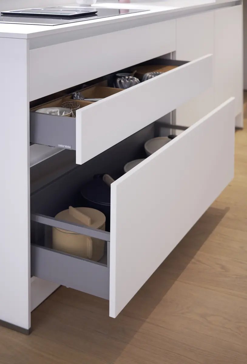 Contur Küchenzeile modern Kristallweiß 02