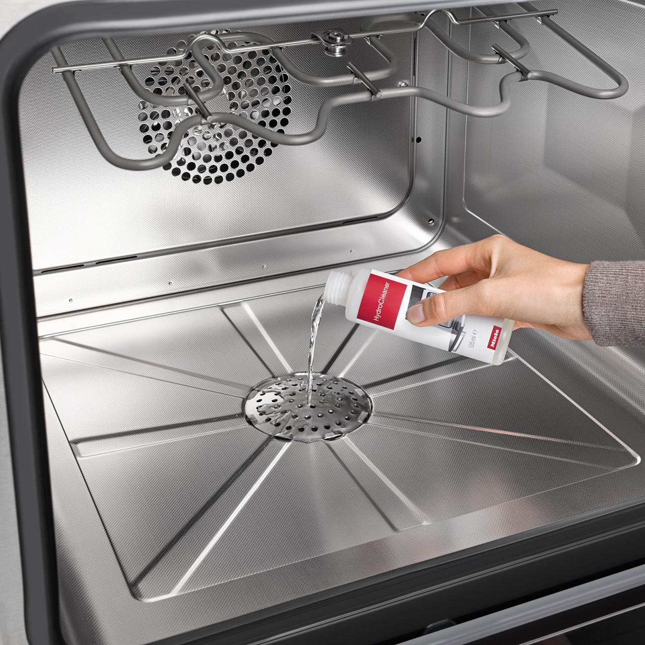 miele-dampfbackofen-hydroclean