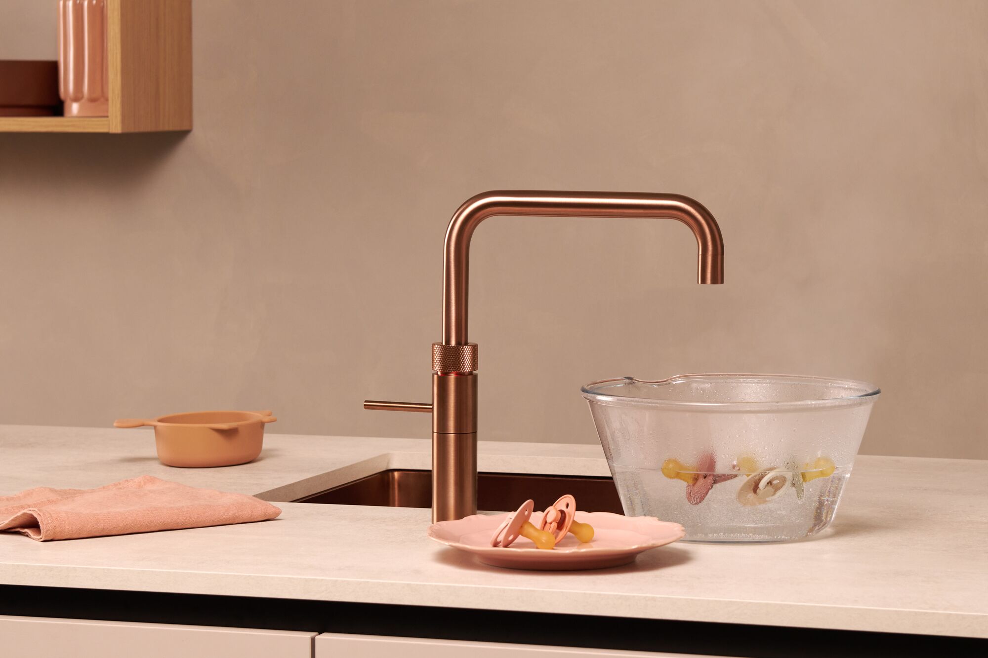 quooker-fusion-square-kupfer-rose-kueche
